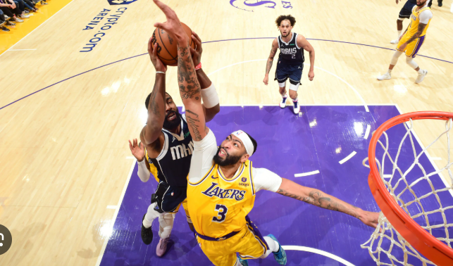 Mavericks vs Lakers,